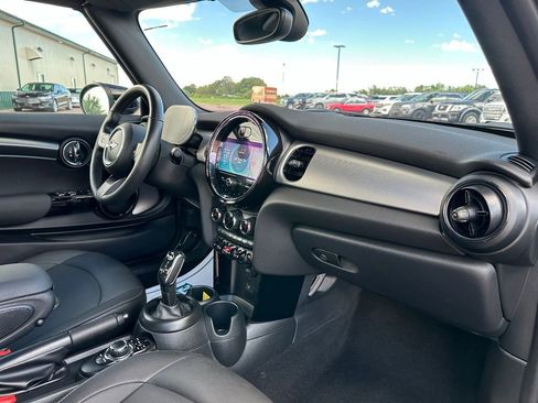 Used 2024 MINI Cooper Convertible FWD image 25