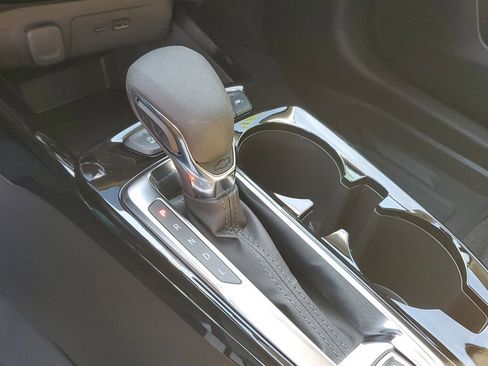 New 2026 Chevrolet Trax LT w/ LT Convenience Package FWD image 31