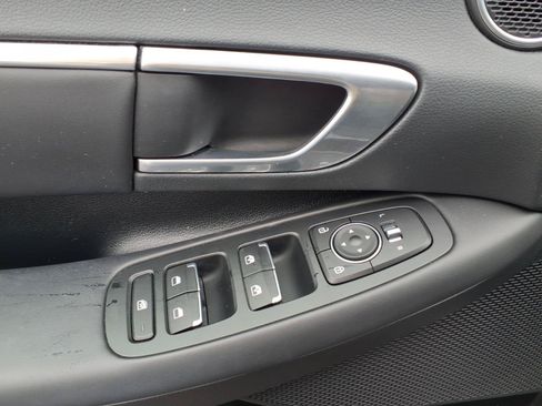 Used 2022 Hyundai Sonata SEL FWD image 25
