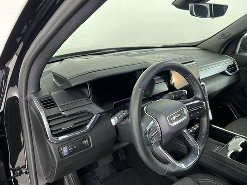 Used 2026 GMC Acadia Elevation FWD image 10