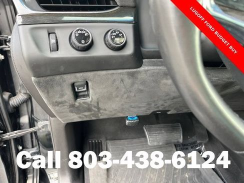Used 2016 Cadillac Escalade Platinum AWD/4WD image 26