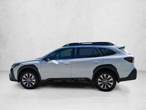 Certified 2025 Subaru Outback Limited w/ Popular Package #2 AWD/4WD image 5