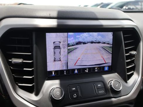 Used 2023 GMC Acadia AT4 w/ Technology Package AWD/4WD image 19