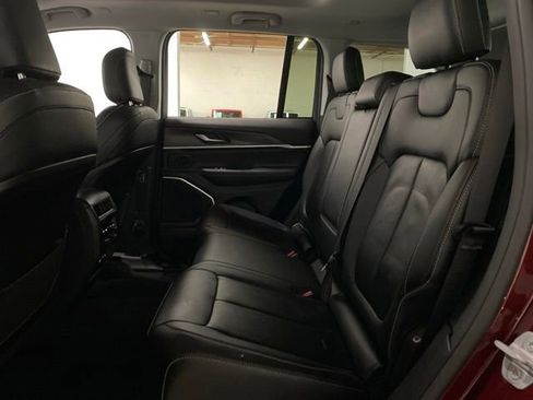 Used 2022 Jeep Grand Cherokee Limited 4xe AWD/4WD image 21
