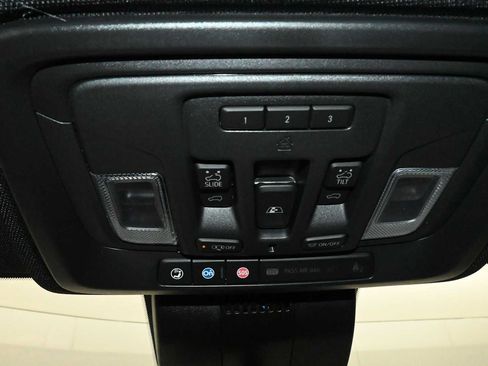 New 2026 GMC Sierra 2500 AT4 w/ AT4 Premium Plus Package AWD/4WD image 14