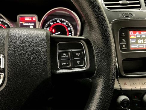 Used 2015 Dodge Journey SXT w/ Flexible Seating Group image 12