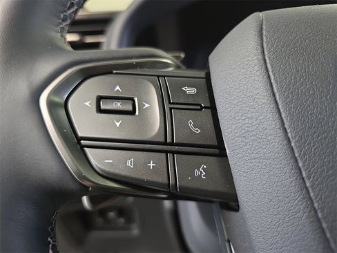 Certified 2025 Lexus LX 600 4WD w/ Luxury Package image 20