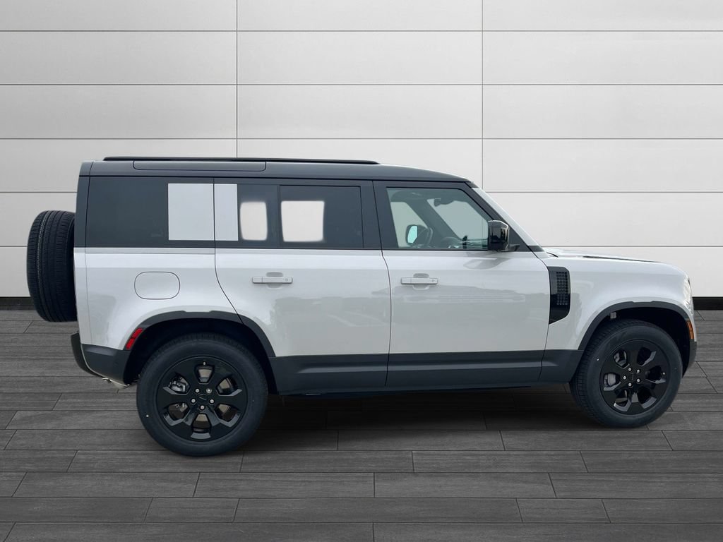 New 2026 Land Rover Defender 110 S AWD/4WD image 6