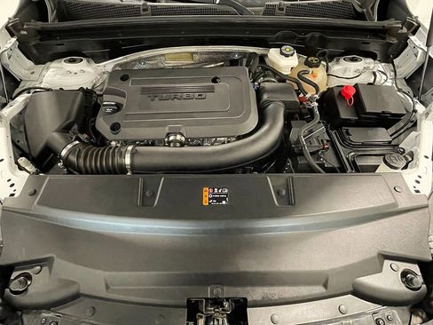 Used 2025 Buick Envision Sport Touring image 39