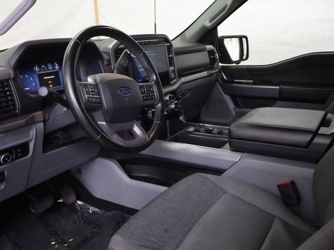 Used 2024 Ford F150 XLT w/ Mobile Office Package AWD/4WD image 18
