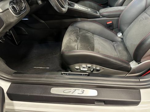 Used 2018 Porsche 911 GT3 image 63