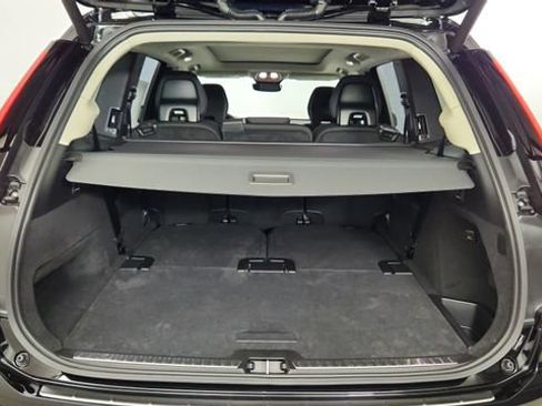 New 2026 Volvo XC90 B6 Plus w/ Protection Package AWD/4WD image 42