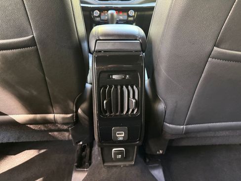 Used 2025 Jeep Compass Trailhawk image 21