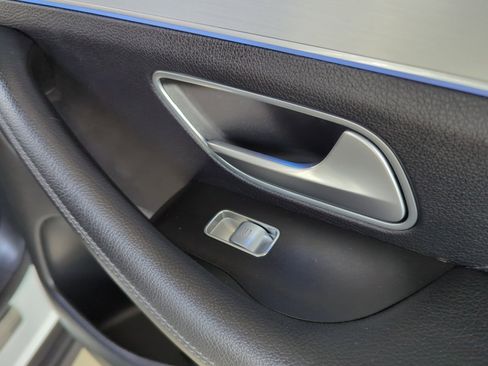 Used 2024 Mercedes-Benz GLE 350 4MATIC image 45