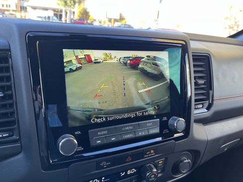 Used 2024 Nissan Frontier PRO-4X w/ Off-Road Protection Package image 22