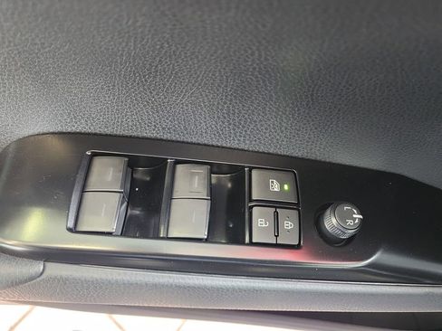 New 2026 Toyota Camry SE image 11