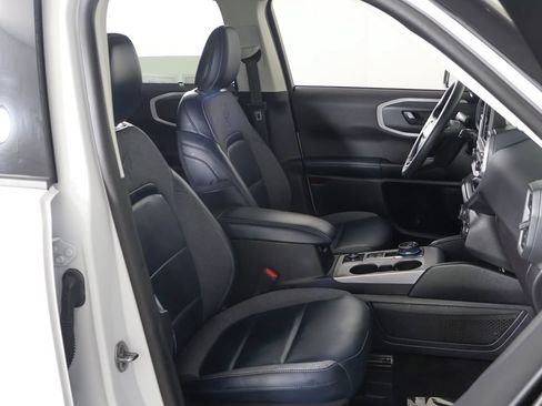 Used 2024 Ford Bronco Sport Outer Banks AWD/4WD image 24