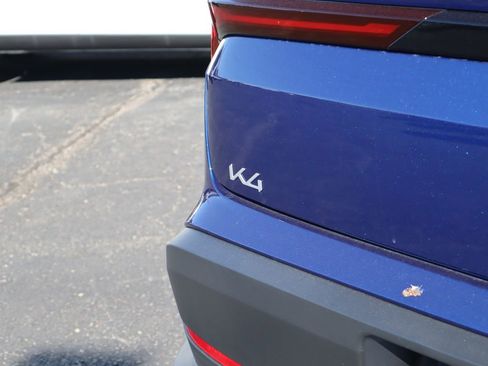 New 2025 Kia K4 LXS image 8