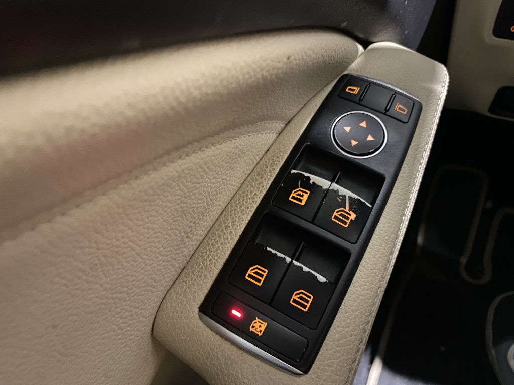 Certified 2018 Mercedes-Benz GLA 250 4MATIC image 8