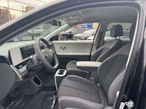 Used 2024 Hyundai Ioniq 5 SEL image 19
