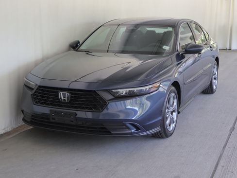 Used 2024 Honda Accord EX image 21