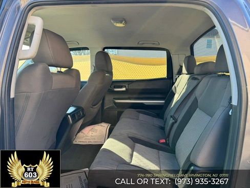 Used 2017 Toyota Tundra SR5 AWD/4WD image 11