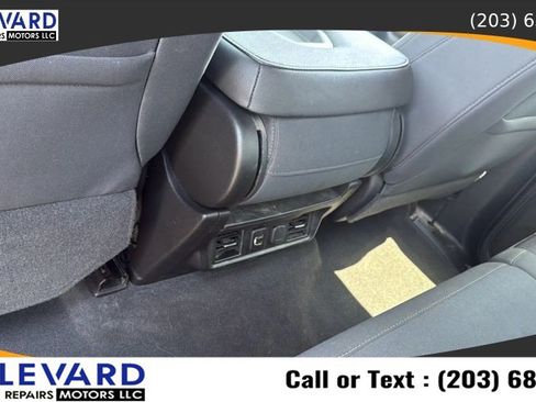 Used 2019 Chevrolet Silverado 1500 LT w/ All-Star Edition AWD/4WD image 29
