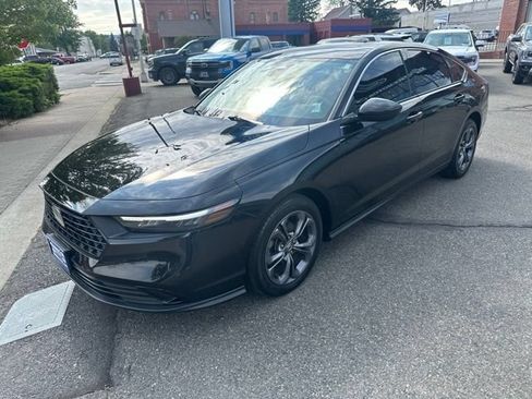 Used 2023 Honda Accord EX image 7