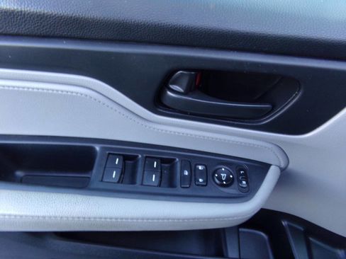 Used 2021 Honda Odyssey EX image 45