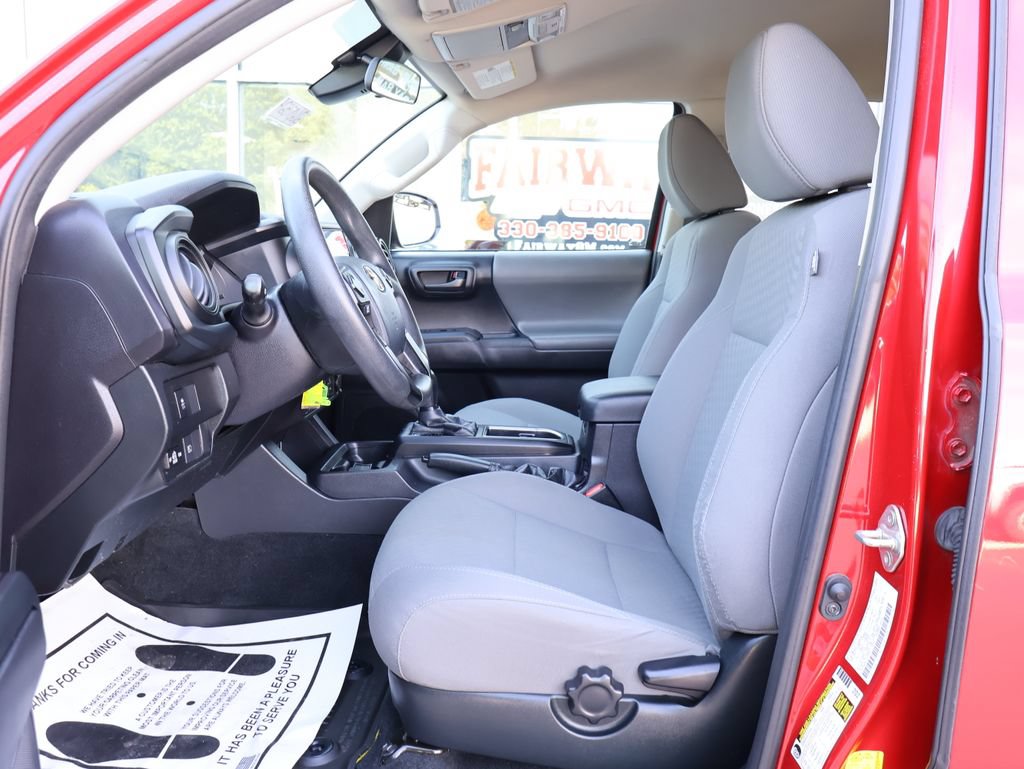 Used 2020 Toyota Tacoma SR AWD/4WD image 11