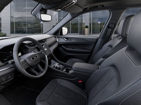 New 2025 Jeep Grand Cherokee Altitude AWD/4WD image 22