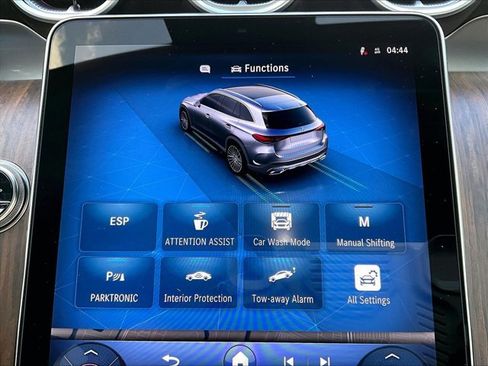 Used 2026 Mercedes-Benz GLC 300 image 24