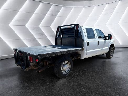 Used 2015 Ford F250 XL w/ Power Equipment Group AWD/4WD image 4