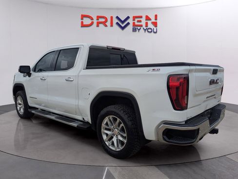 Used 2021 GMC Sierra 1500 SLT w/ SLT Premium Plus Package image 3