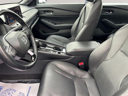Used 2023 Honda Accord Sport image 9