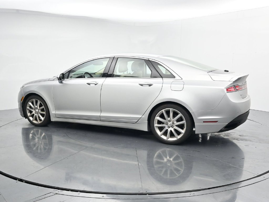 Used 2014 Lincoln MKZ w/ Equipment Group 101A Select FWD image 5