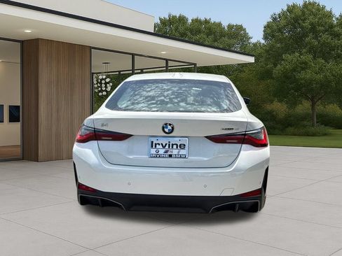 New 2026 BMW i4 eDrive40 w/ Premium Package RWD image 9