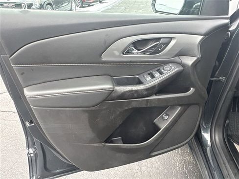 Certified 2021 Chevrolet Traverse LT w/ LPO, Floor Liner Package image 21