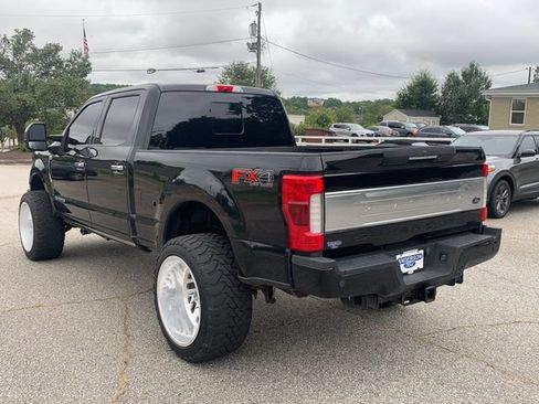 Used 2018 Ford F350 Platinum w/ Platinum Ultimate Package AWD/4WD image 7