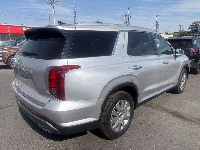 Used 2025 Hyundai Palisade SEL FWD image 4