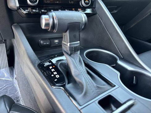 Used 2023 Kia K5 GT-Line image 33