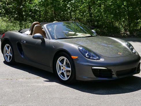 Used 2016 Porsche Boxster image 36