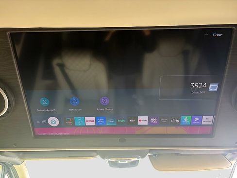 Used 2021 Mercedes-Benz Sprinter 2500 image 35