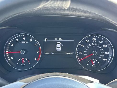 Certified 2023 Kia Forte GT-Line FWD image 12