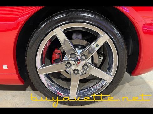 Used 2008 Chevrolet Corvette Convertible w/ Preferred Equipment Group RWD image 14