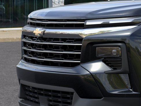 New 2026 Chevrolet Traverse LT w/ Driver Confidence Package FWD image 13