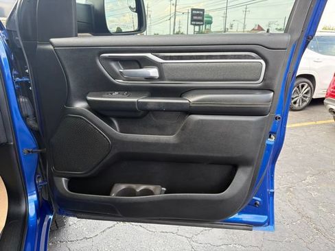 Used 2019 RAM 1500 Big Horn AWD/4WD image 17