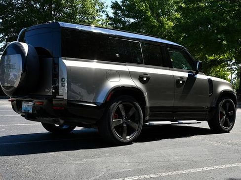 Used 2023 Land Rover Defender 130 X AWD/4WD image 7