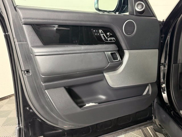 Used 2020 Land Rover Range Rover HSE AWD/4WD image 19