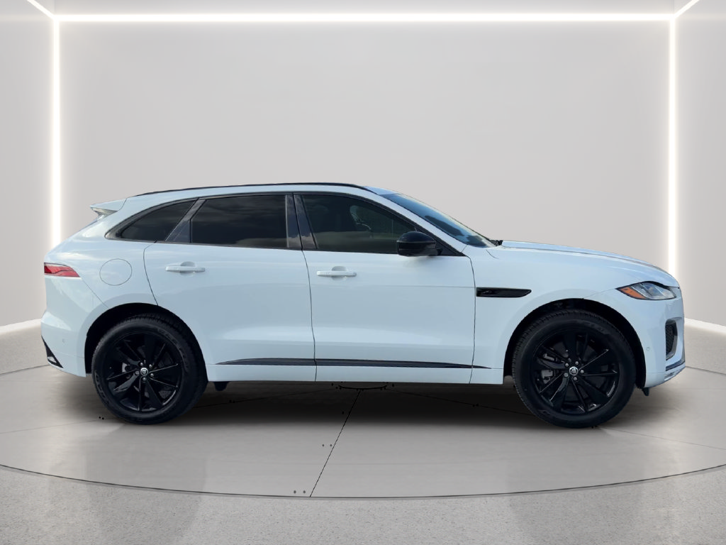 New 2026 Jaguar F-PACE R-Dynamic S AWD/4WD image 4